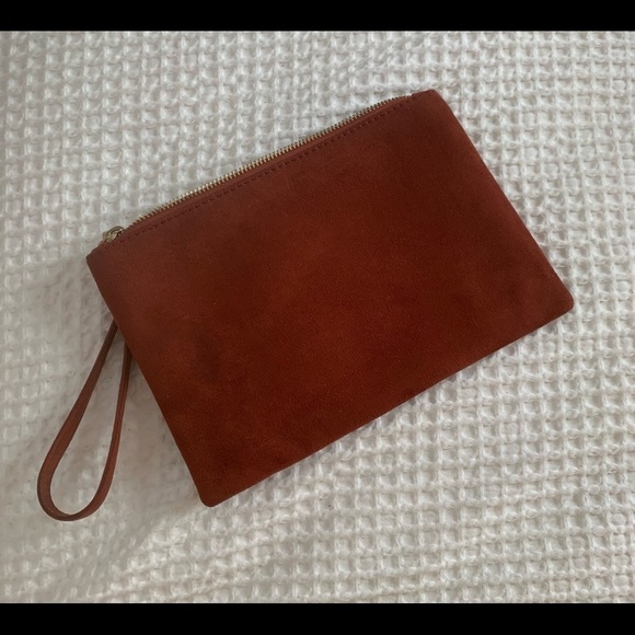 Burnt orange clutch! - Picture 3 of 4